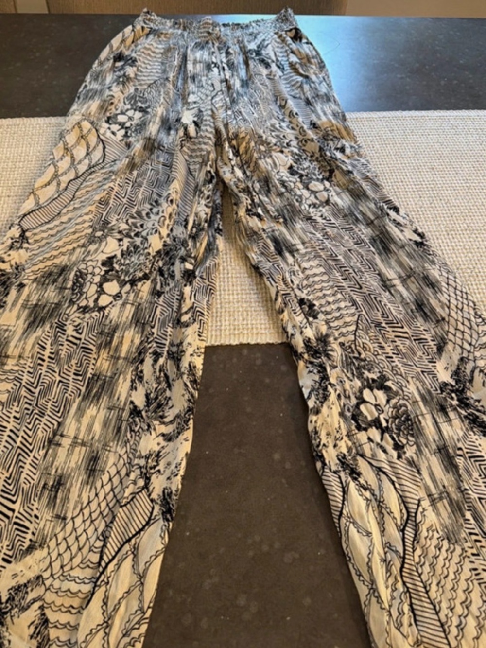 Paper Crane Black & Cream Printed Wide-Leg Pants